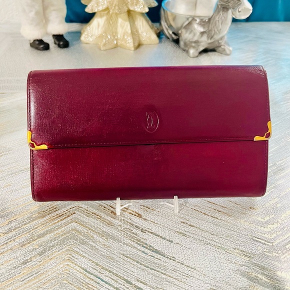 Cartier brugandy Clutch - Picture 4 of 15